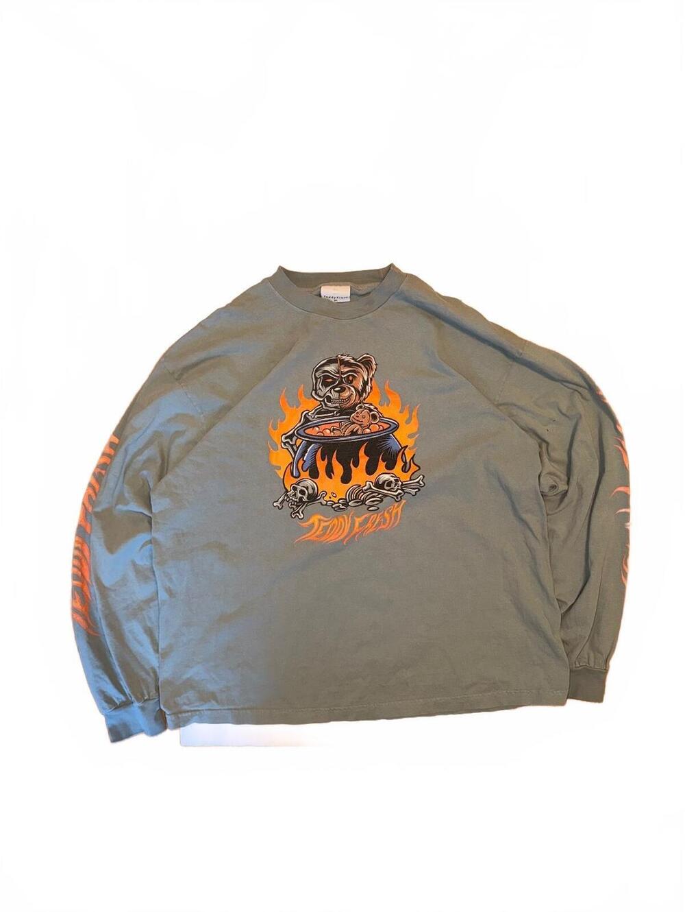 Teddy Fresh Long Sleeve Tee Skeleton Bear Cauldron Graphic Size XL